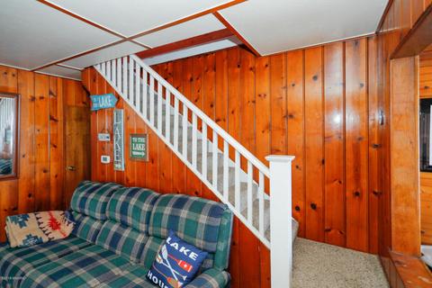 348 Lloyd Ln, Bronson, MI 49028 photo 16