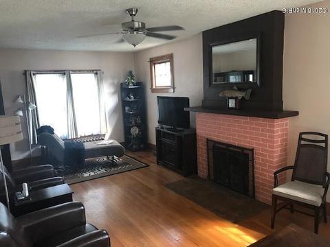 352 E Washington St, Ionia, MI 48846 photo 5