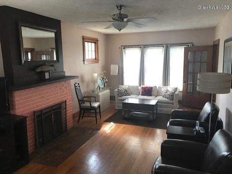 352 E Washington St, Ionia, MI 48846 photo 4