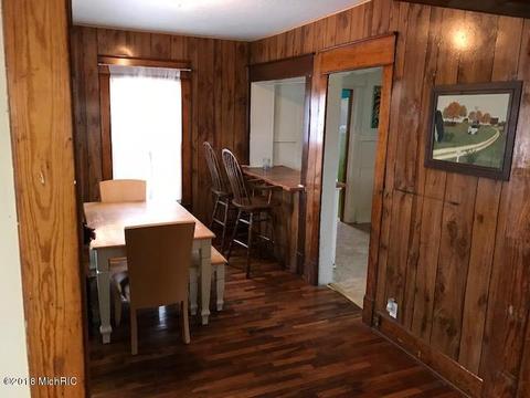 116 Middle St, Three Rivers, MI 49093 photo 9