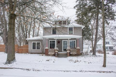 233 Gilkey St, Plainwell, MI 49080 photo 1