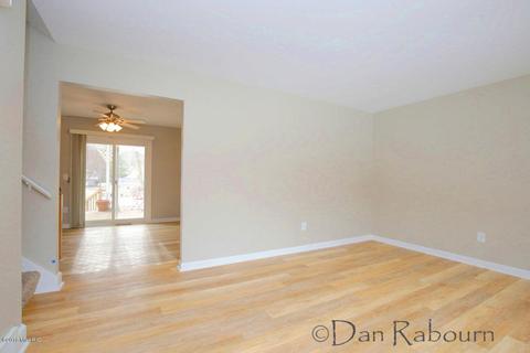 6904 Rix St SE, Ada, MI 49301 photo 7