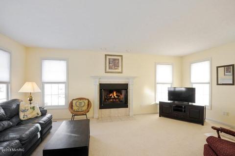 372 Upton Dr, St. Joseph, MI 49085 photo 7