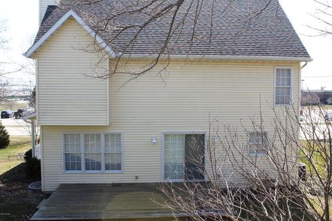 372 Upton Dr, St. Joseph, MI 49085 photo 4