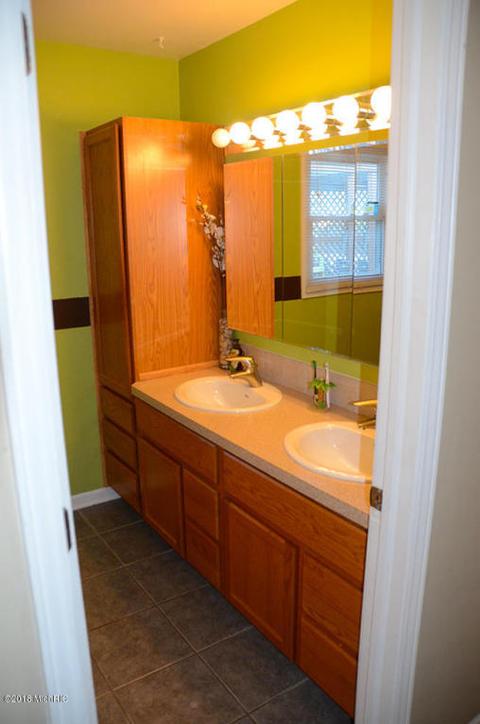7044 23rd Ave, Jenison, MI 49428 photo 7