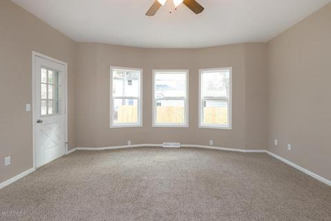 921 Masonic Ave, Belding, MI 48809 photo 8