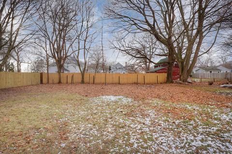 921 Masonic Ave, Belding, MI 48809 photo 24