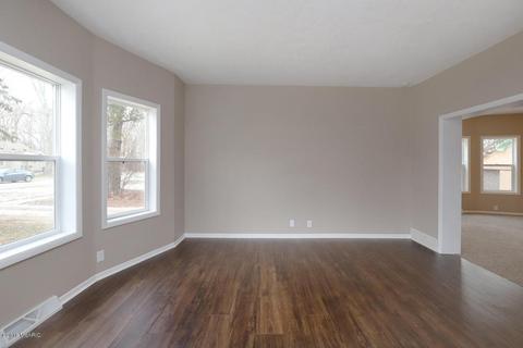 921 Masonic Ave, Belding, MI 48809 photo 5