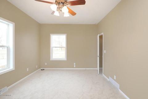 921 Masonic Ave, Belding, MI 48809 photo 15