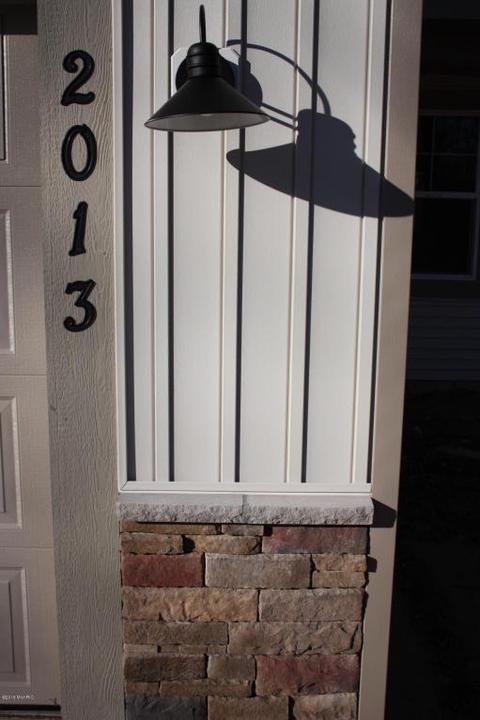 2013 Rustic Ct, Dorr, MI 49323 photo 4
