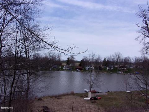 13664 Lenore Dr, Hudson, MI 49247 photo 8