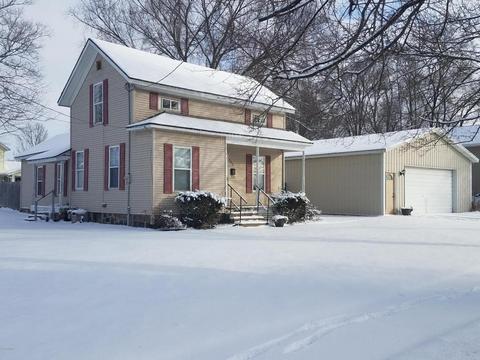 525 Centreville Rd, Constantine, MI 49042 photo 1