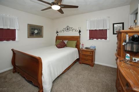 455 Sixth St, Constantine, MI 49042 photo 9