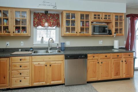 455 Sixth St, Constantine, MI 49042 photo 7