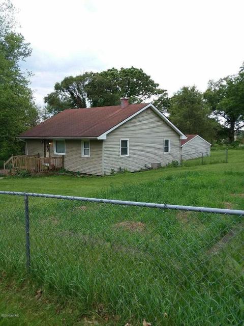 110 Wolfe, Niles, MI 49120 photo 1