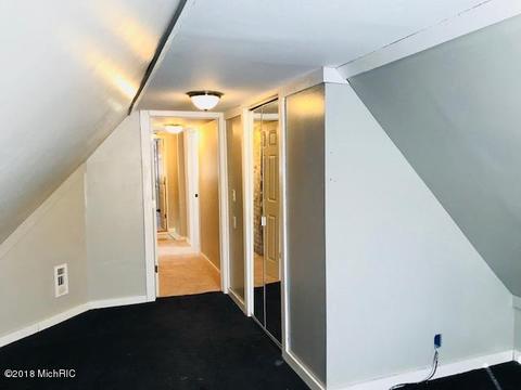 304 Third St, Manistee, MI 49660 photo 29