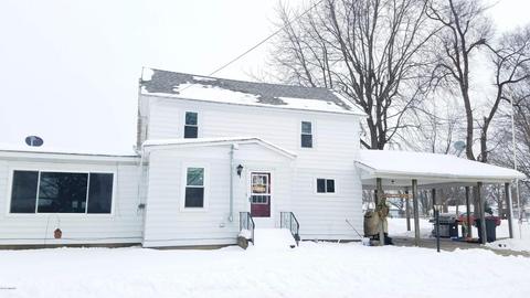 258 E Main St, Pewamo, MI 48873 photo 1