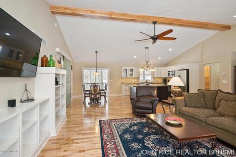914 Boulder Bluff Ln, Lowell, MI 49331 photo 18