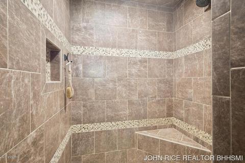 914 Boulder Bluff Ln, Lowell, MI 49331 photo 30