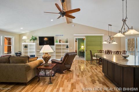 914 Boulder Bluff Ln, Lowell, MI 49331 photo 17