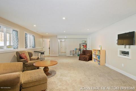 914 Boulder Bluff Ln, Lowell, MI 49331 photo 36
