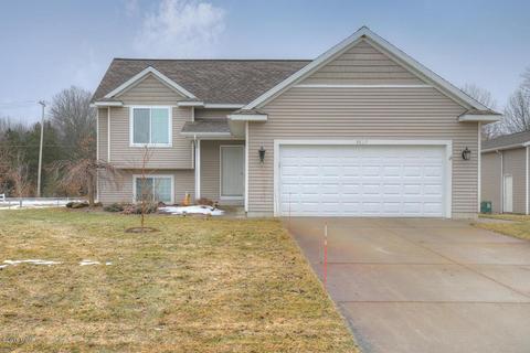 3827 Hare Ln, Dorr, MI 49323 photo 1