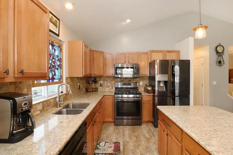 3827 Hare Ln, Dorr, MI 49323 photo 8