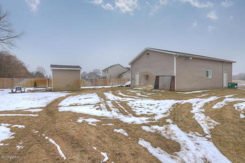 3827 Hare Ln, Dorr, MI 49323 photo 23