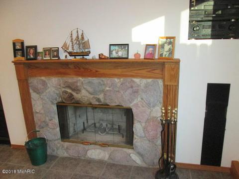 7735 W Range St, Mears, MI 49436 photo 23