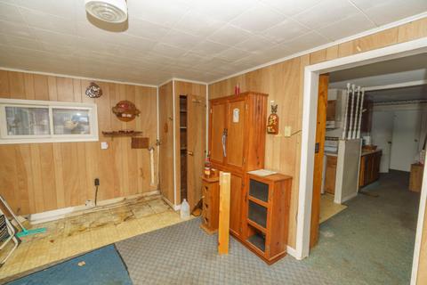 815 Maple St, Marshall, MI 49068 photo 7