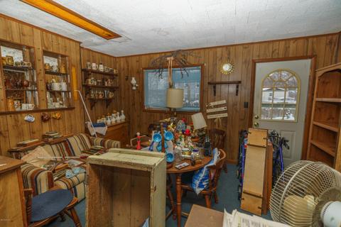 815 Maple St, Marshall, MI 49068 photo 9