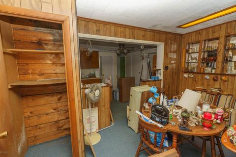 815 Maple St, Marshall, MI 49068 photo 28