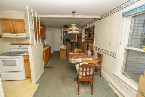 815 Maple St, Marshall, MI 49068 photo 8