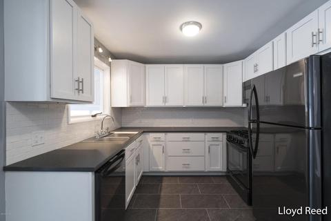 841 Harrison St, Belding, MI 48809 photo 4