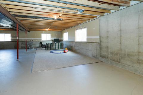 202 Golfview Dr, Plainwell, MI 49080 photo 19