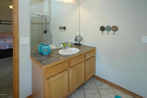 202 Golfview Dr, Plainwell, MI 49080 photo 13