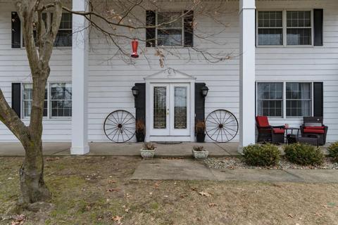 652 Pierce Rd, Plainwell, MI 49080 photo 3
