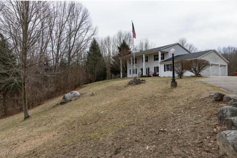 652 Pierce Rd, Plainwell, MI 49080 photo 2