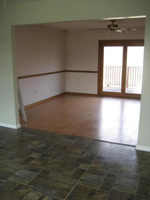 10748 W Chadwick Rd, Eagle, MI 48822 photo 11