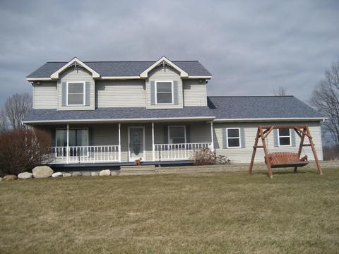 10748 W Chadwick Rd, Eagle, MI 48822 photo 1
