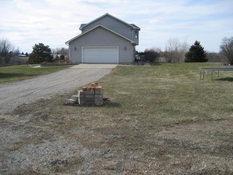 10748 W Chadwick Rd, Eagle, MI 48822 photo 2