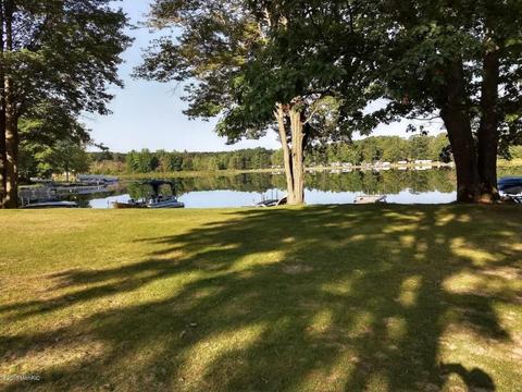 668 W Mohawk Trl, White Cloud, MI 49349 photo 3