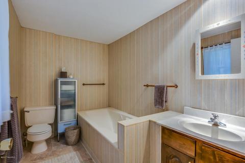 59704 Summit St, Three Rivers, MI 49093 photo 6