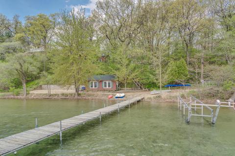 59704 Summit St, Three Rivers, MI 49093 photo 1