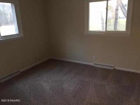 4212 E Ave, Kalamazoo, MI 49004 photo 12