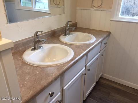 4212 E Ave, Kalamazoo, MI 49004 photo 14