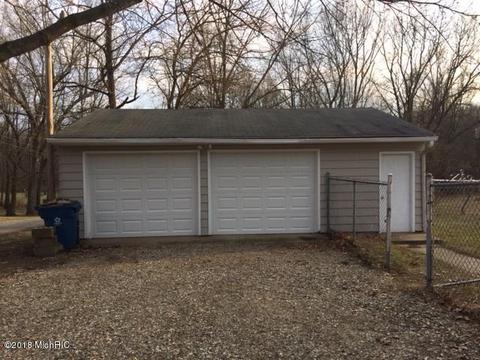 4212 E Ave, Kalamazoo, MI 49004 photo 2