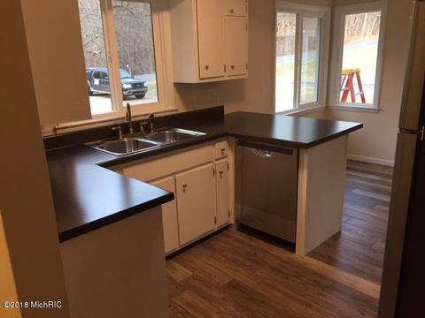 4212 E Ave, Kalamazoo, MI 49004 photo 5