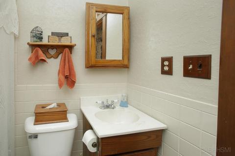12769 M-96, Augusta, MI 49012 photo 12