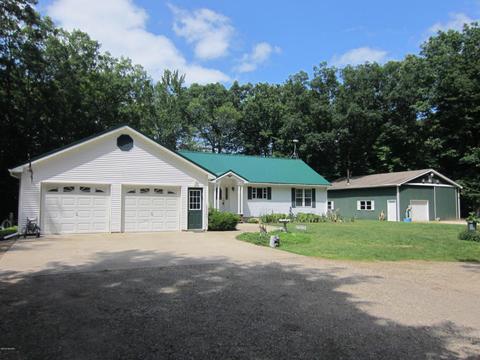 7664 E Yonker Rd, Hesperia, MI 49421 photo 1